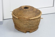 Alter schöner Bienenkorb