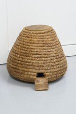 Alter schöner Bienenkorb